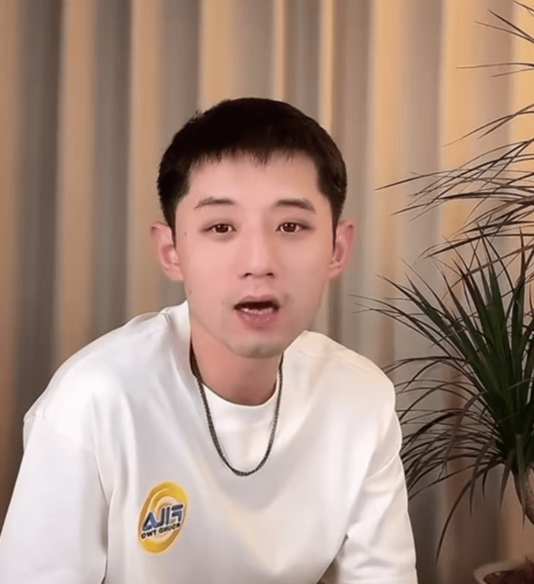 法国队轻取奥地利队，张继科带队取胜