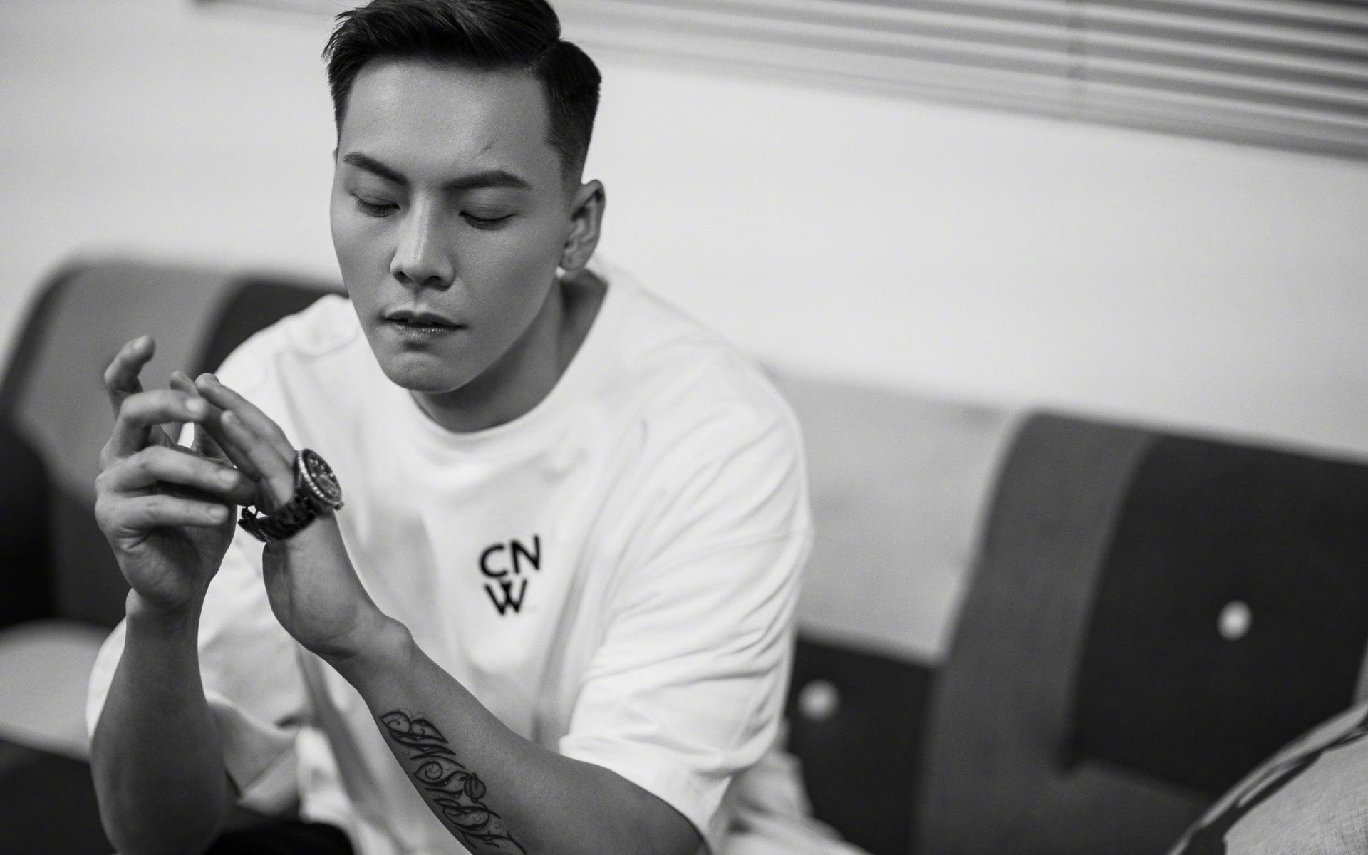 冰火两重天！哈利伯顿三分雨浇灭热火，广东队踏平吉林豪取八连胜