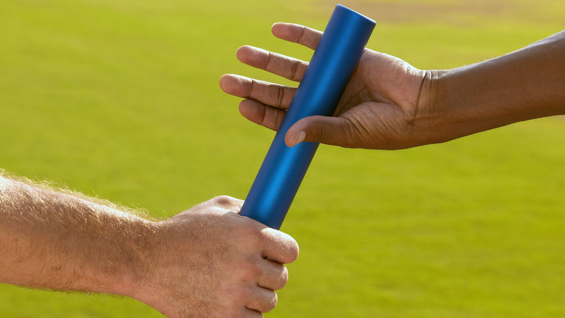 暗夜中的最后一盏灯火