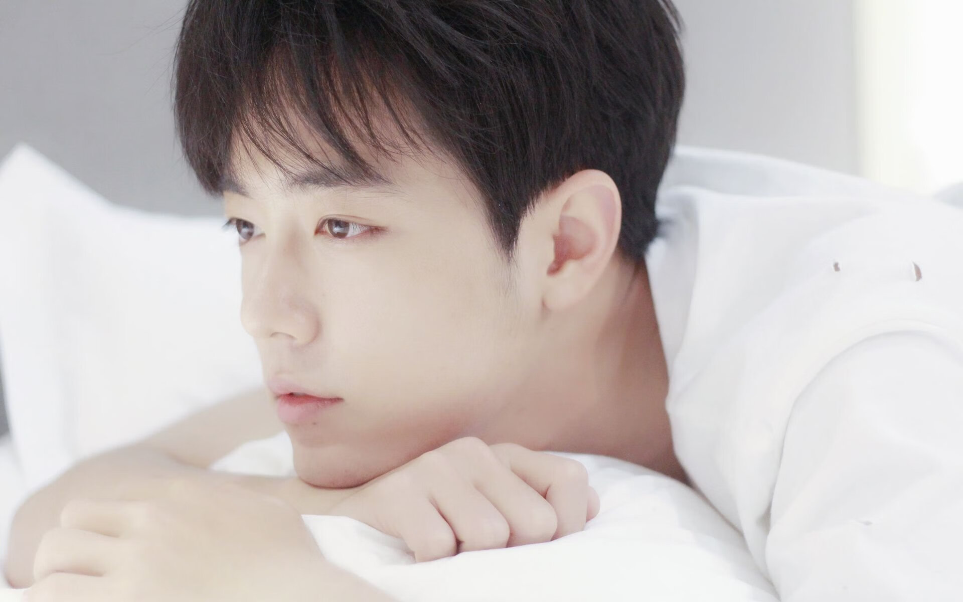 京多安爆发闪耀赛场,里昂战术智慧压制乌拉圭